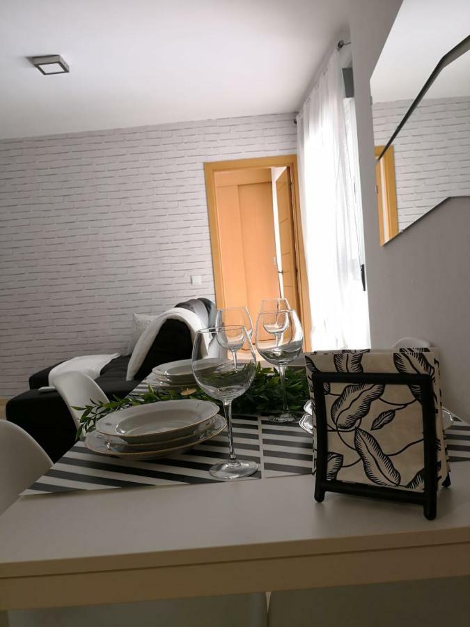 Apartamento La Victoria Malaga Ngoại thất bức ảnh