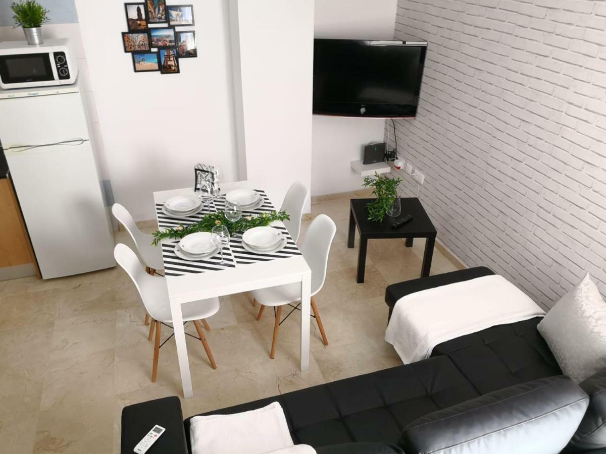 Apartamento La Victoria Malaga Ngoại thất bức ảnh